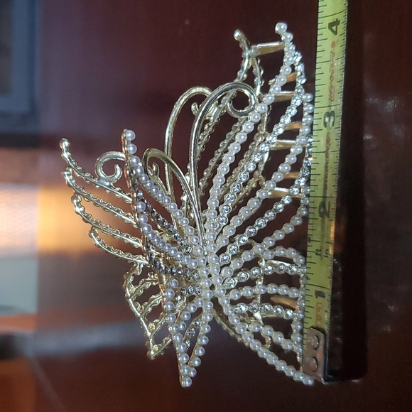 High quality metal butterfly hair clip - Picture 3 of 12